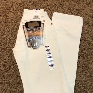 NWT White 14mwz Wranglers Slim Fit 1/36